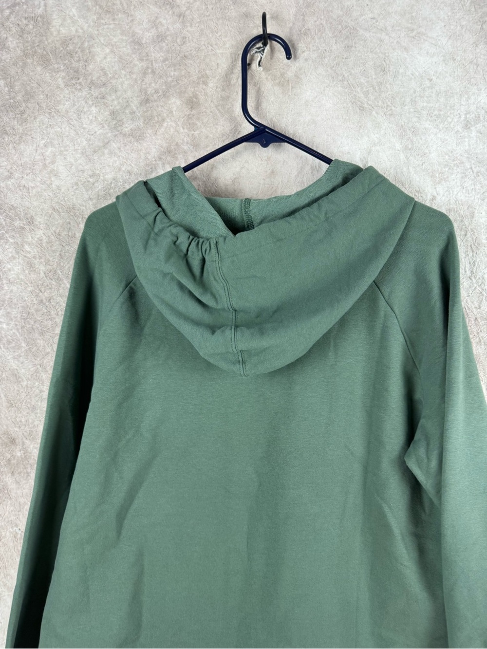 GAIAM Olive Green Pullover Hoodie NWT Large - Picture 2 of 13